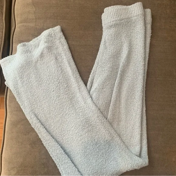 Reformation Two Piece Set - Picture 6 of 10